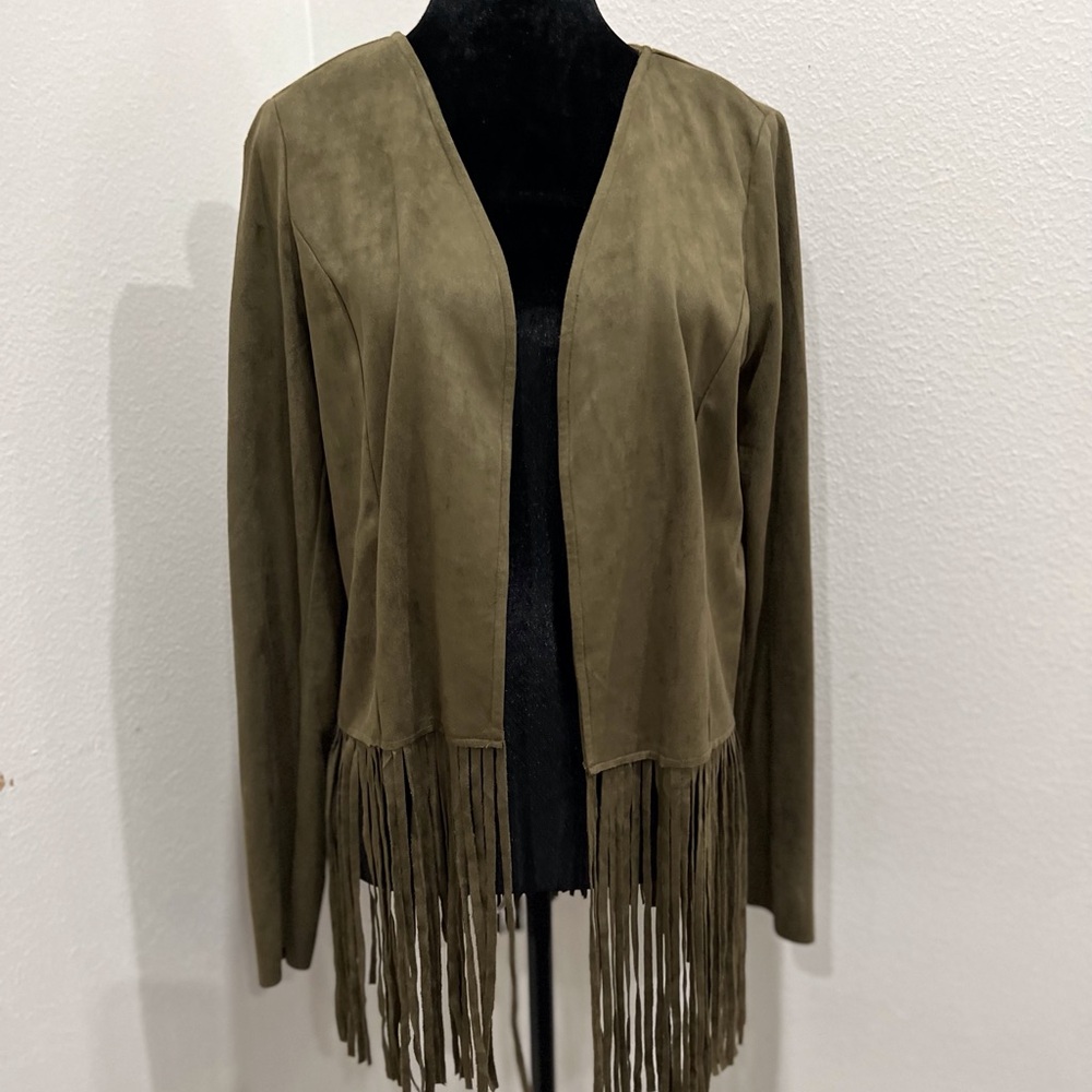 Get Rodeo Ready!  Super cute, lightweight, fringey, jacket